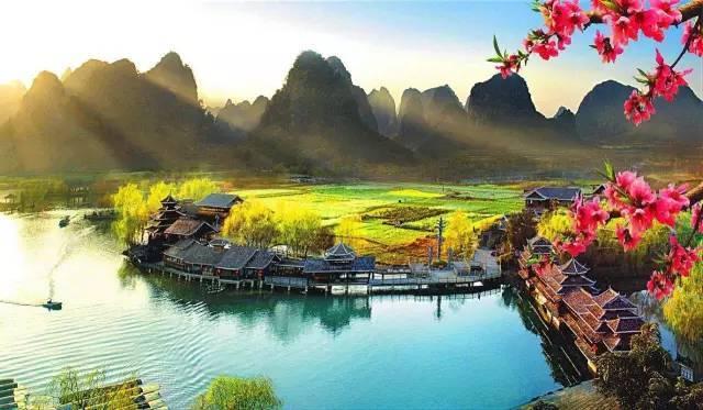 杨幂回应离开嘉行的原因：没有谁对谁错，上过班的都懂